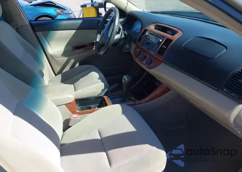 2004 Toyota Camry Se из США, поврежденный, VIN 4T1BE32KX4U823927